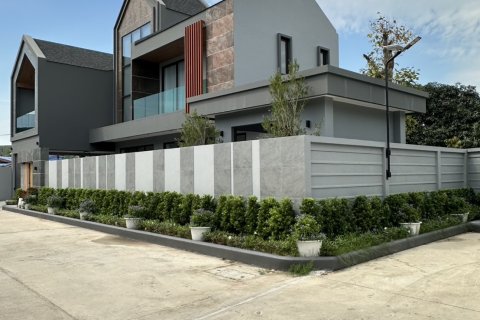 Вилла в Паттайе, Таиланд с 4 спальнями  № 123310 - фото 27