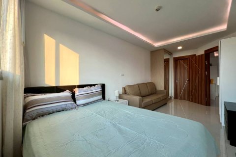 Apartment in Pattaya, Thailand 3 rooms № 170338 - photo 11