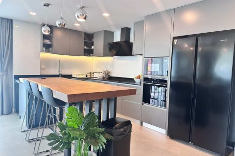 Condo in Pattaya, Thailand, 3 bedrooms № 154024 - photo 3