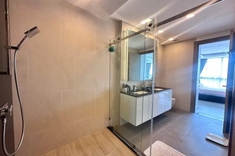 Condo in Pattaya, Thailand, 3 bedrooms № 154024 - photo 14