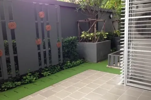 Condo à Watthana, Bangkok, Thaïlande, 2 chambres  № 162065 - photo 2