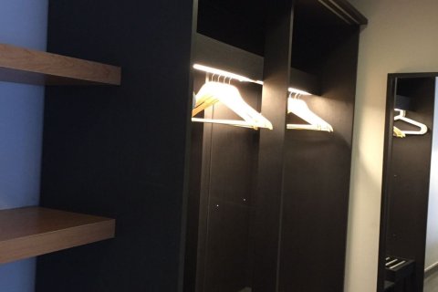 Кондоминиум с 2 спальнями в Клонг Тоэй, Бангкок, Таиланд № 162068 - фото 8