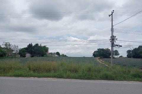 Land in Rayong, Thailand 38400 sq.m. № 159223