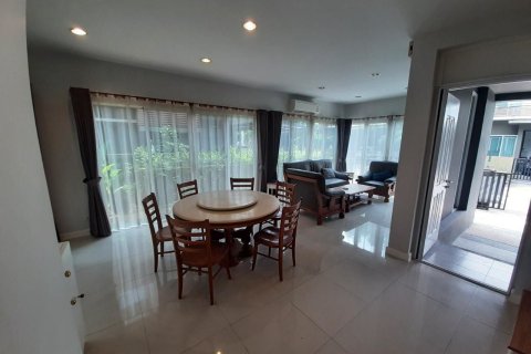 House in Bang Na, Bangkok, Thailand 3 bedrooms № 159222