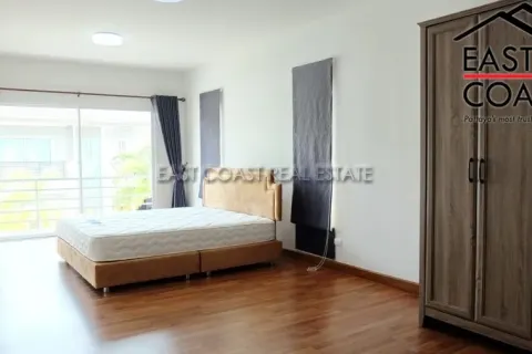 Casa de 3 dormitorios en Pattaya, Tailandia № 213188 - foto 10