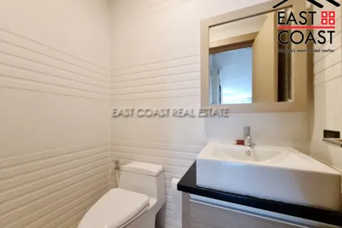 Casa de 4 dormitorios en Pattaya, Tailandia № 213190 - foto 14
