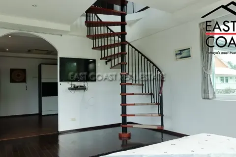Casa de 3 dormitorios en Pattaya, Tailandia № 213189 - foto 14