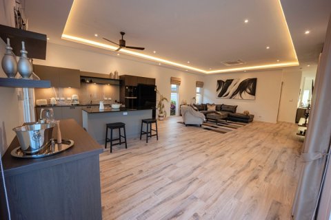 Villa in Hua Hin, Thailand 3 bedrooms № 168299 - photo 7