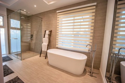 Villa in Hua Hin, Thailand 3 bedrooms № 168299 - photo 15