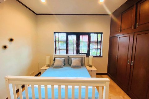 Villa in Hua Hin, Thailand 3 bedrooms № 168300 - photo 20