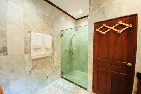 Villa in Hua Hin, Thailand 3 bedrooms № 168300 - photo 19
