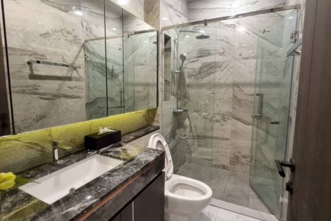 Condo à Watthana, Bangkok, Thaïlande, 3 chambres № 133746 - photo 10