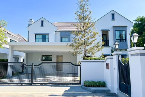 Villa à Bangkok, Thaïlande 4 chambres № 133745 - photo 1