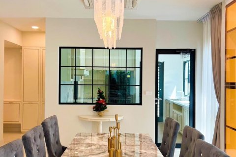 Villa à Bangkok, Thaïlande 4 chambres № 133745 - photo 13