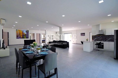 บ้านในพัทยา, ประเทศไทย 6 ห้องนอน № 233247 - รูปถ่าย 8