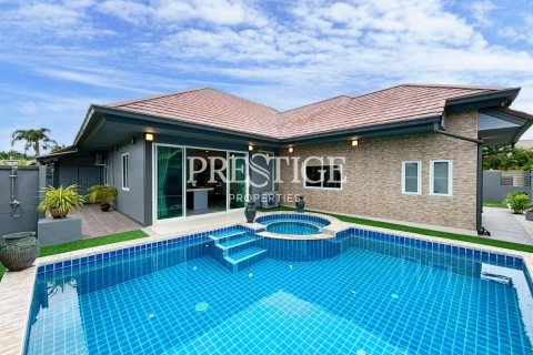 Haus in Pattaya, Thailand 3 Schlafzimmer № 233250