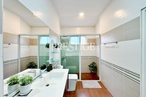 Haus in Pattaya, Thailand 3 Schlafzimmer № 233250 - Foto 18