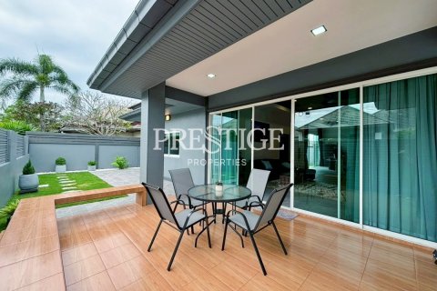 House in Pattaya, Thailand 3 bedrooms № 233249 - photo 28