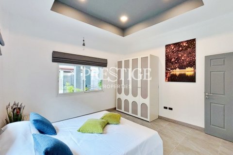House in Pattaya, Thailand 3 bedrooms № 233249 - photo 17