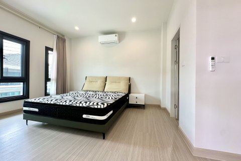 House in Phuket, Thailand 4 bedrooms № 172168 - photo 17