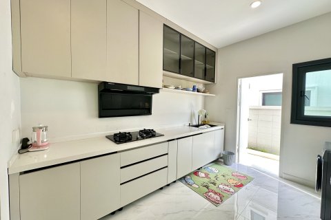 House in Phuket, Thailand 4 bedrooms № 172168 - photo 6