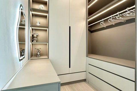 House in Phuket, Thailand 4 bedrooms № 172168 - photo 11