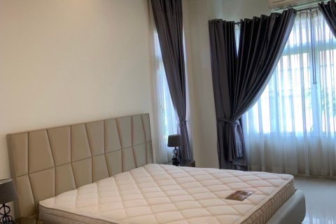 House in Pattaya, Thailand 3 bedrooms № 172165 - photo 14