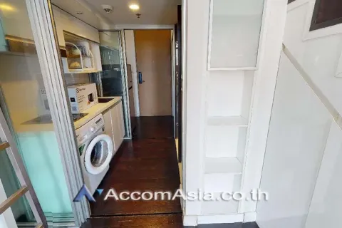 Duplex in Khlong Toei, Bangkok, Thailand 1 Schlafzimmer № 217712 - Foto 4