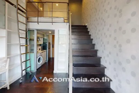Duplex in Khlong Toei, Bangkok, Thailand 1 Schlafzimmer № 217712 - Foto 3