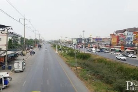 Terrain à Sam Phran, Thaïlande 11200 m2 № 158071 - photo 5