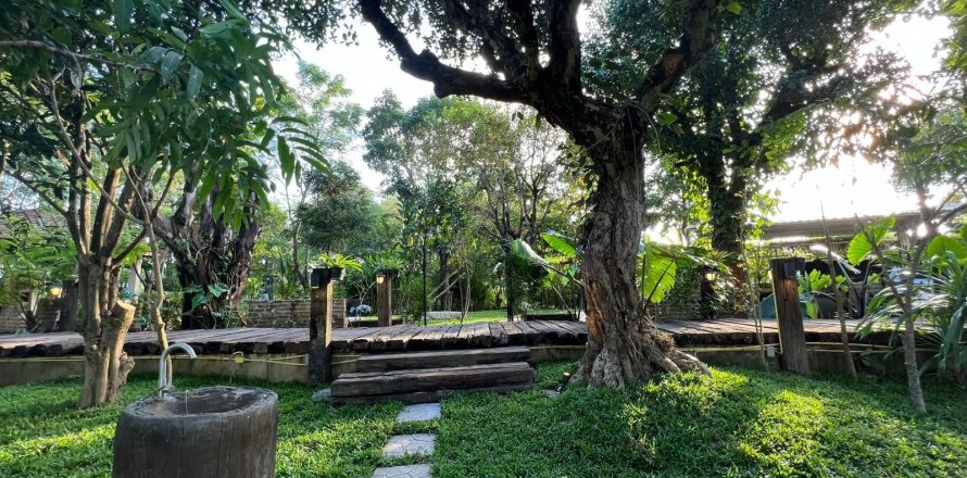 Дом в Чианграе, Таиланд с 2 спальнями  № 158068