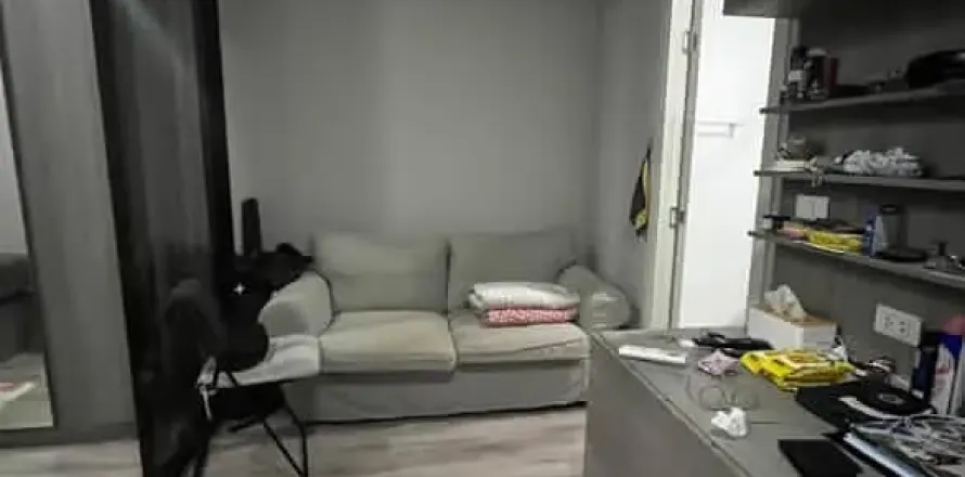 Studio dans le Condo à Chatuchak, Bangkok, Thaïlande  № 158074