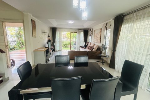 Дом в Хатъяй, Таиланд с 3 спальнями  № 158073 - фото 2