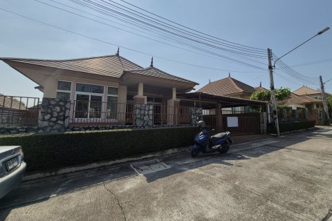 Дом в Паттайе, Таиланд с 3 спальнями  № 158070 - фото 19