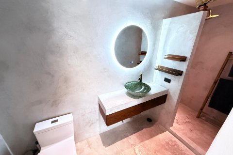 Condo à Hua Hin, Thaïlande, 2 chambres № 154621 - photo 15