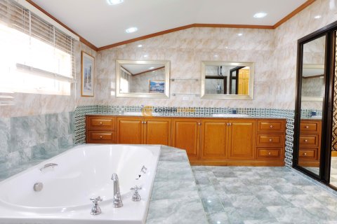 Студия в Чонбури, Таиланд № 146534 - фото 24