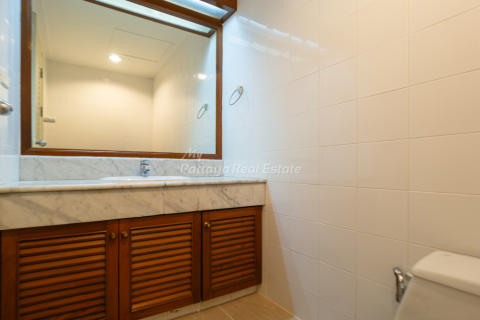 Condo in Pattaya, Thailand, 3 bedrooms  № 146536 - photo 2