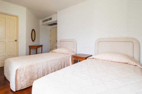 Condo in Pattaya, Thailand, 3 bedrooms  № 146536 - photo 15