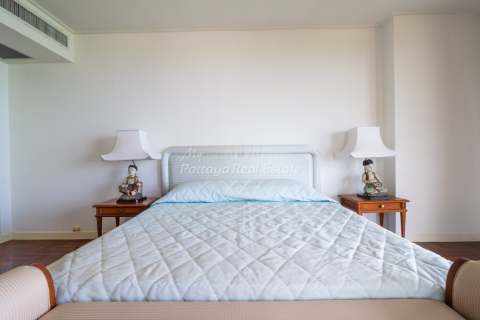 Condo in Pattaya, Thailand, 3 bedrooms  № 146536 - photo 11