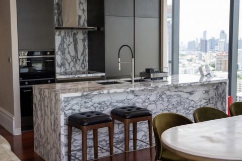 Кондоминиум с 3 спальнями в Ваттхане, Бангкок, Таиланд № 133639 - фото 15