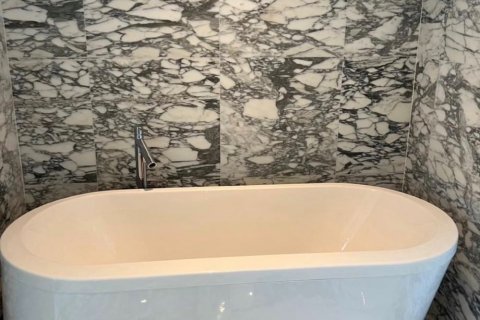 Кондоминиум с 3 спальнями в Ваттхане, Бангкок, Таиланд № 133639 - фото 24