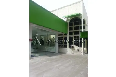 House in Watthana, Bangkok, Thailand 3 bedrooms № 217183