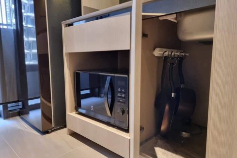 Студия в кондо в Ваттхане, Бангкок, Таиланд № 153239 - фото 6