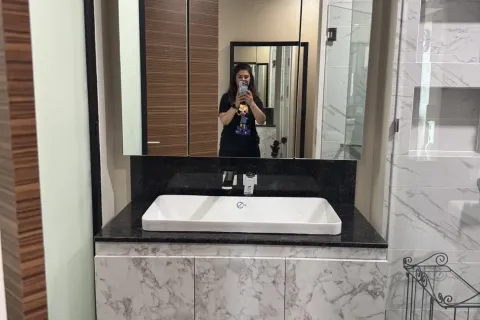 Condo à Khlong San, Bangkok, Thaïlande, 2 chambres  № 173400 - photo 12