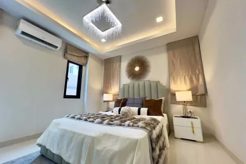 Villa à Pattaya, Thaïlande 4 chambres № 173405 - photo 11