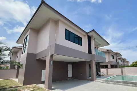 Villa à Pattaya, Thaïlande 4 chambres № 173405 - photo 6