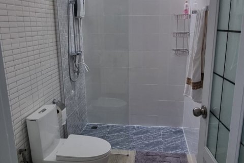 House in Phuket, Thailand 3 bedrooms № 173402 - photo 11