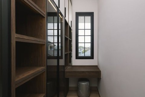 House in San Sai, Thailand 5 bedrooms № 173403 - photo 21
