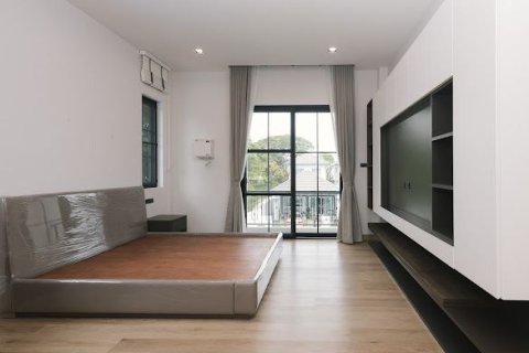 House in San Sai, Thailand 5 bedrooms № 173403 - photo 19