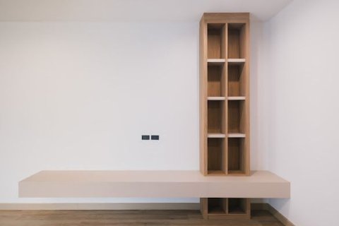 House in San Sai, Thailand 5 bedrooms № 173403 - photo 25